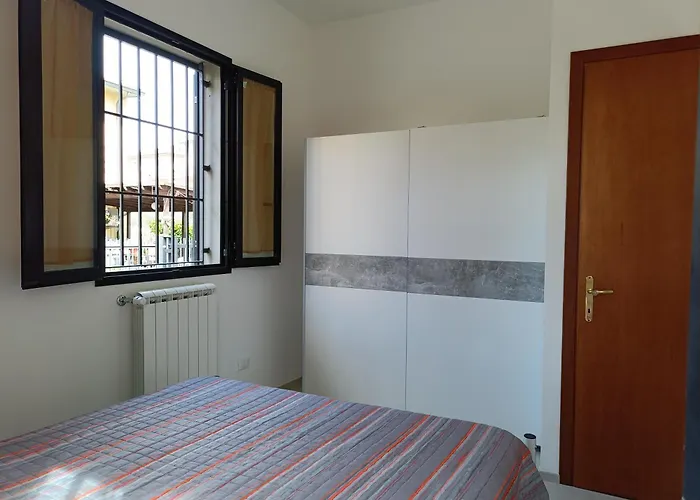 アパート A Casa Di Amici